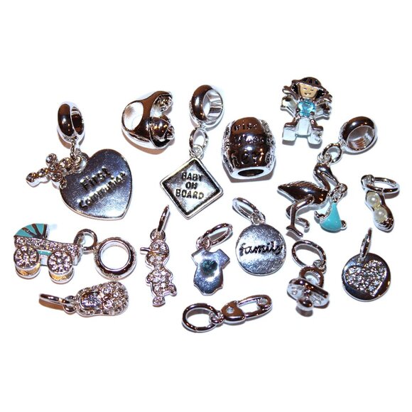 DaVinci Charm Bead Lot of 15 (for bracelets) Baby Boy Mother Mom Family Silver - Picture 1 of 4